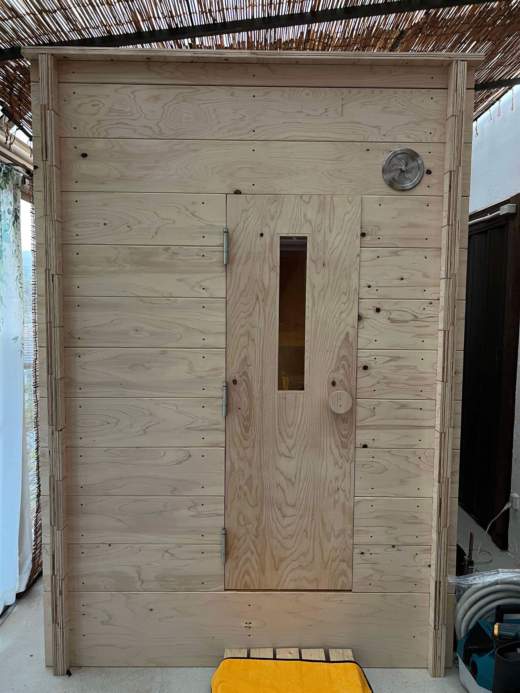 ITaLOG SAUNA ドア
